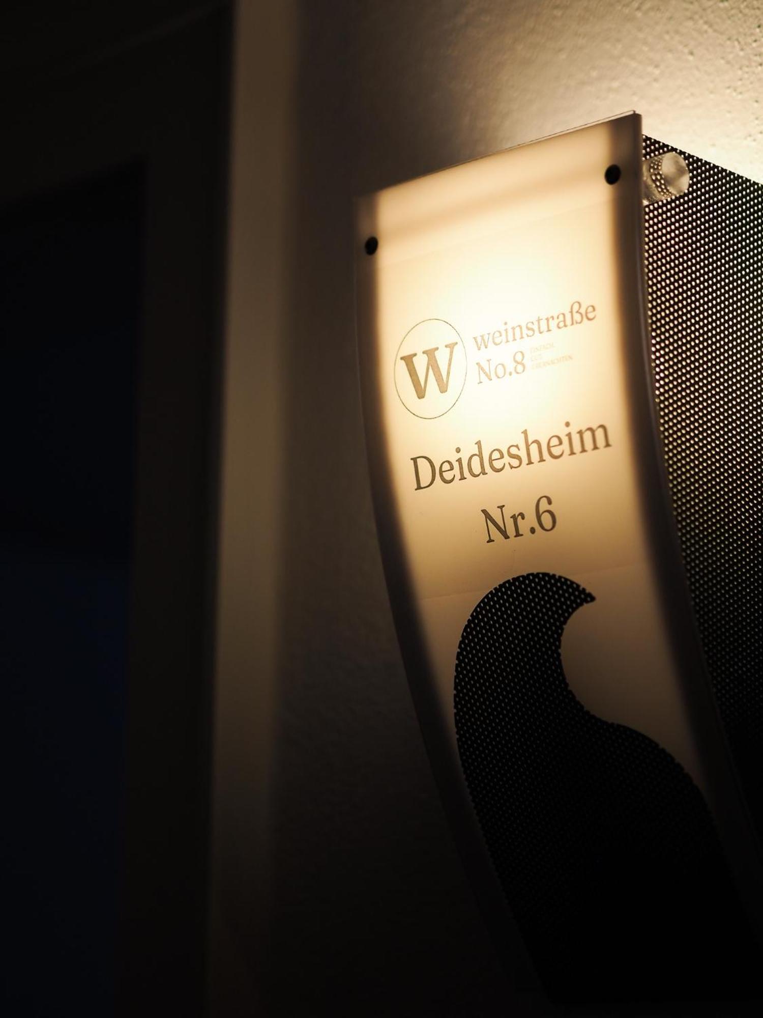 Weinstrasse No 8 "Einfach-Gut-Uebernachten" Leinsweiler Eksteriør billede